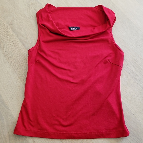 Red blouse - Picture 5 of 5